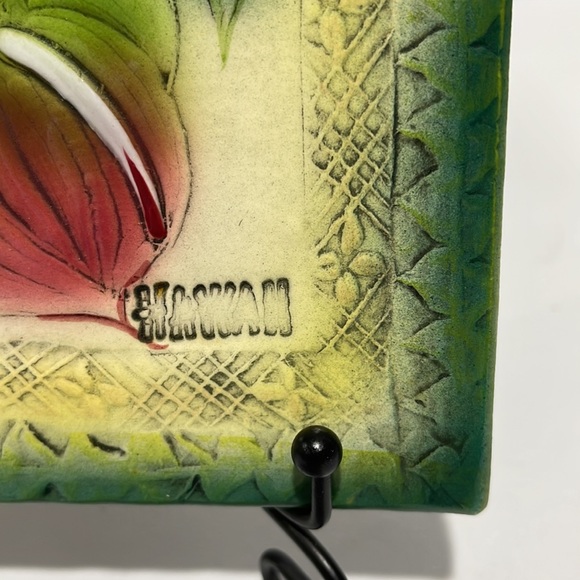 Handmade Trivet Kona Hawaii 8x8 floral design - Picture 3 of 10